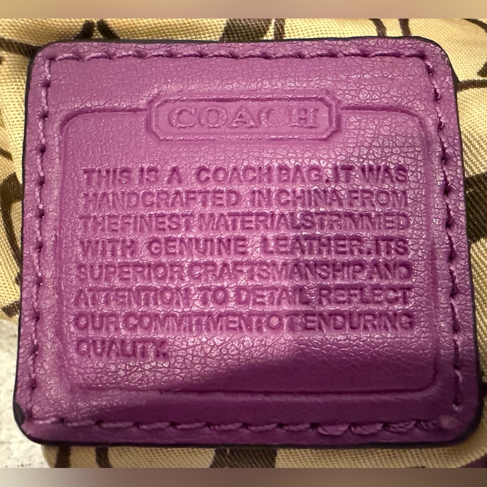 💜 Vintage Coach Purple Leather East/West Buckle Tote – Gold Hardware - Picture 11 of 11